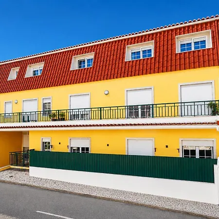 77 Lisbon Design Near Airport, Lisbon, Amadora, Odivelas & Sintra